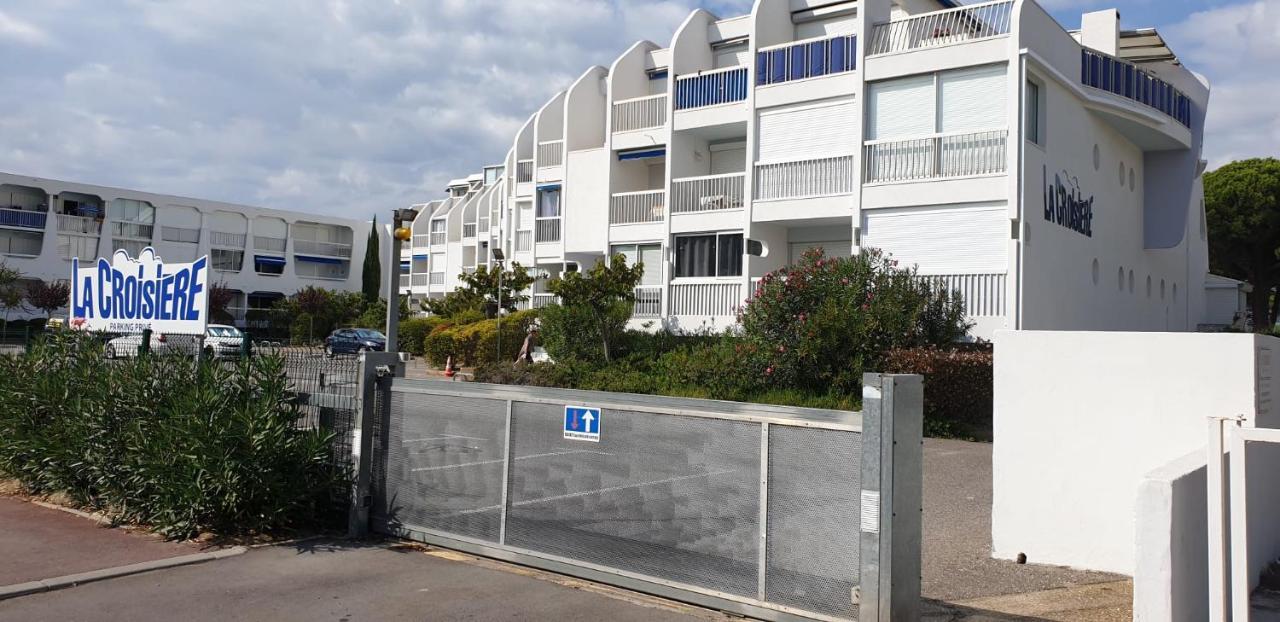 Studio Vue Port, Parking Prive, Terrasse, Clim Le Grau-du-Roi Kültér fotó